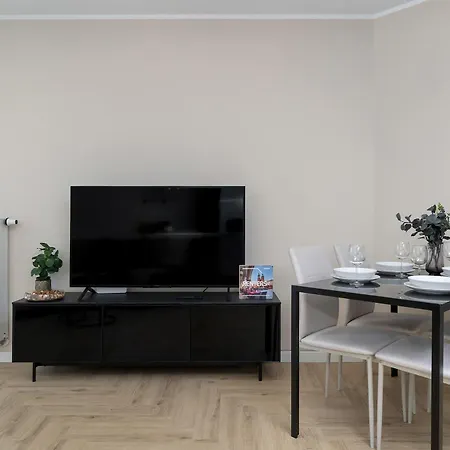 Bright Grzegorzecka Near Centre By Renters * クラクフ